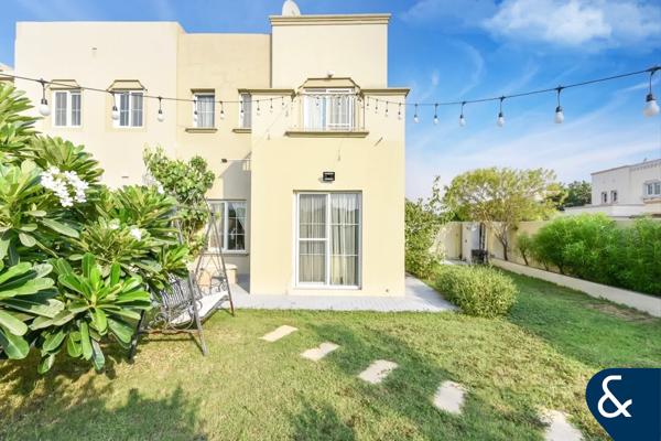 TYPE 4E | HUGE CORNER PLOT | FULLY EXTENDED